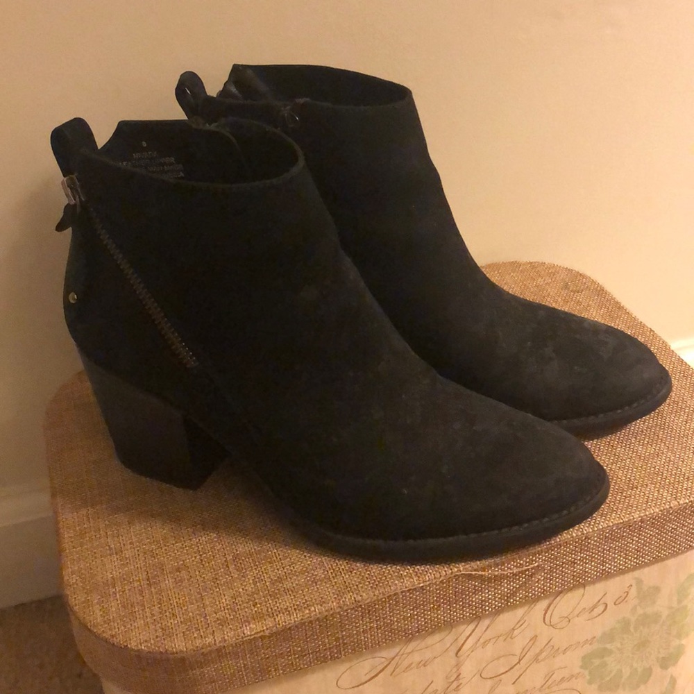 Blondo waterproof booties